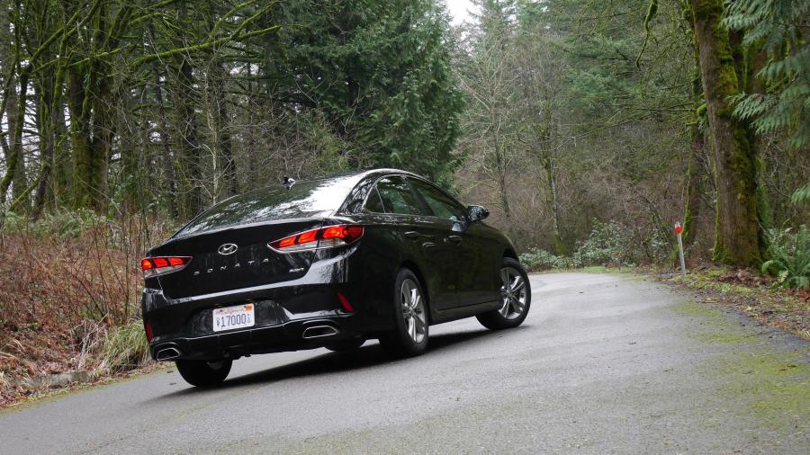  Hyundai Sonata Sport 2017 года  (NA) (фото 25 из 25)